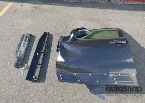 2024 Toyota Rav4 Xse из США, поврежденный, VIN JTME6RFV8RJ059400